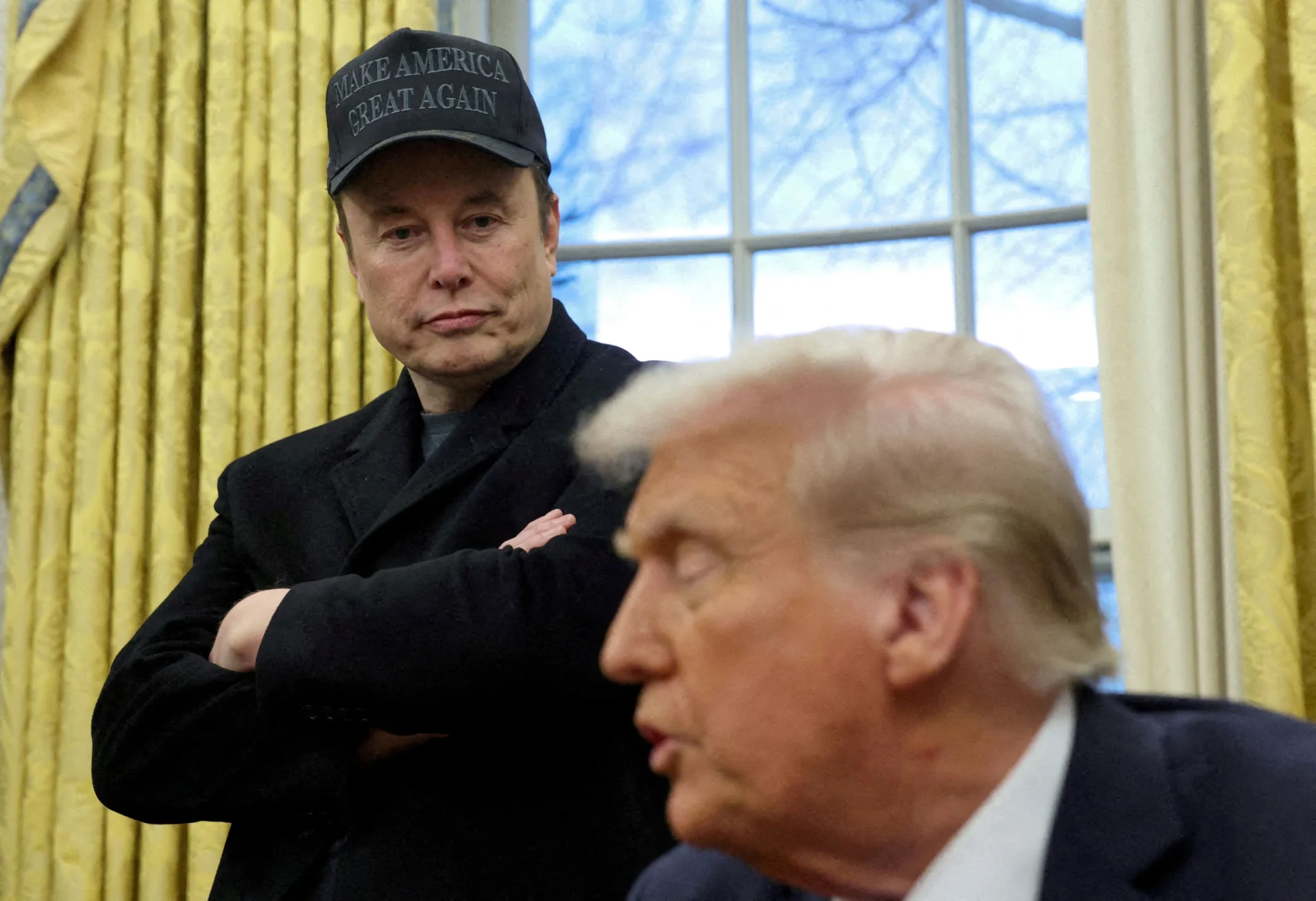 Musk se despede do governo e agradece a Trump por reduzir gastos