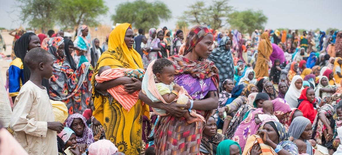 Mais de 4 milhões de refugiados fugiram da guerra civil no Sudão, diz ONU