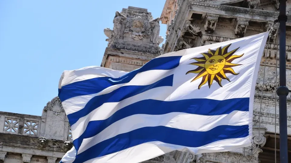 Uruguai se torna o primeiro país da América Latina a legalizar a eutanásia