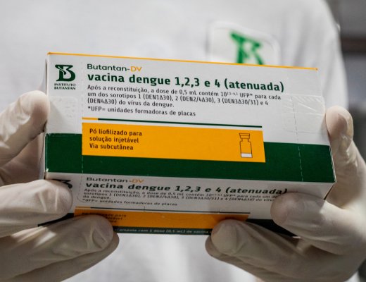 Butantan dará início à entrega de 1,3 milhão de doses da vacina contra a dengue ao Ministério da Saúde