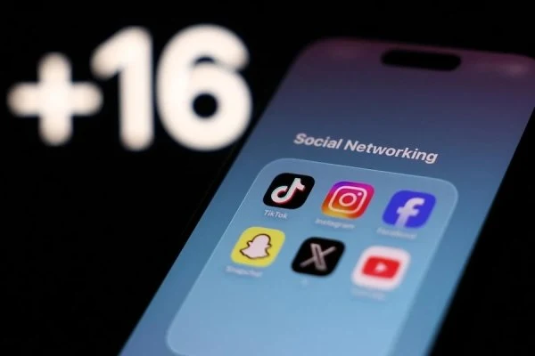 Portugal aprova restrições ao acesso de crianças às redes sociais