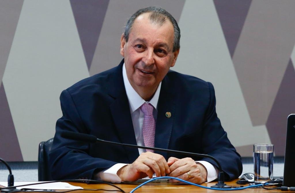 Amazonas: Omar Aziz lidera governo e disputa presidencial fica empatada, aponta Realtime BigData