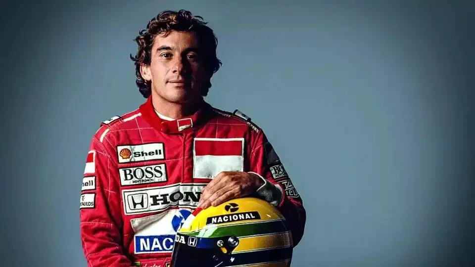 Ayrton Senna é reconhecido oficialmente como Herói da Pátria