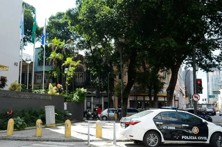 Operação no Rio desarticula esquema de desvio de combustível